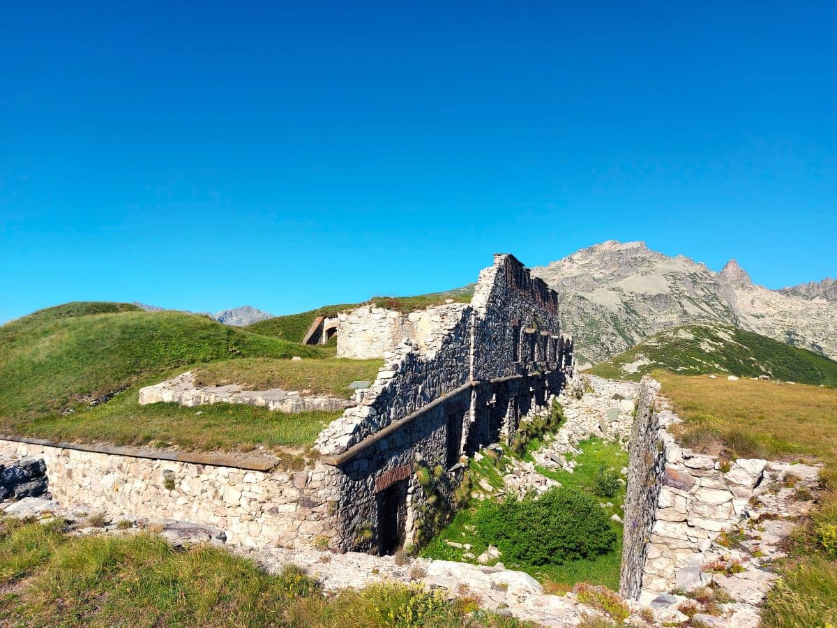 Fort Pernante auf dem Colle di Tenda
