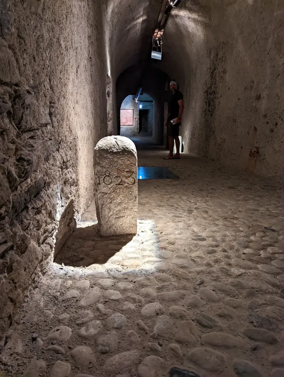 Innerhalb des Forte di Vinadio, einer der Vinadio Sehenswürdigkeiten