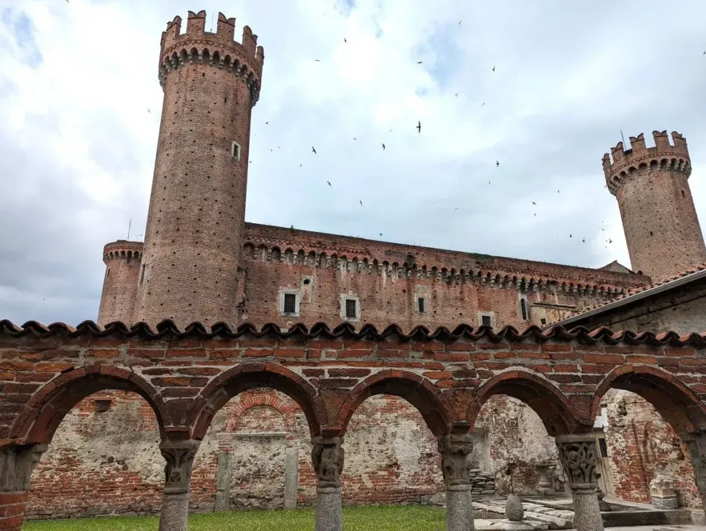 Ivrea Sehenswürdigkeiten - Von Olivetti und Orangen - Insieme Piemonte