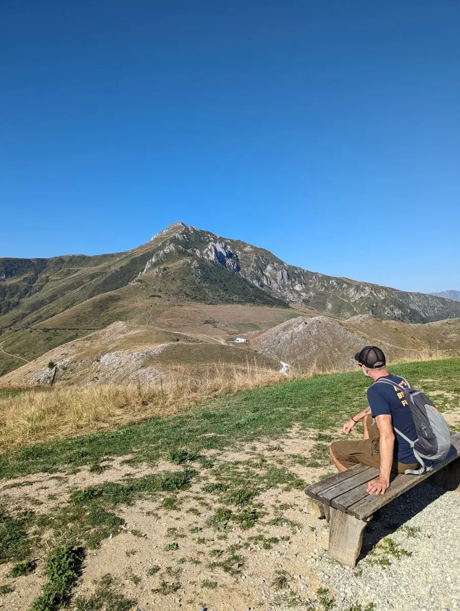 Blick auf den Monte Mondolè von der Bergstation La Rossa